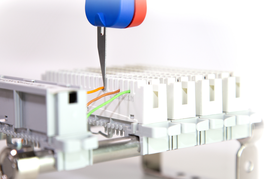 LSA Sensor Nr 40 LSA punchdown tool incl. a sensor for tracing the